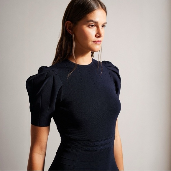 NWT Ted Baker London Navy Velvey Puff Sleeve Women's Dress Size 0 - Picture 4 of 10